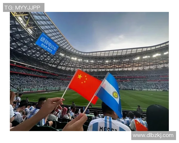 2023年足球明星赛盛况空前球迷热情高涨精彩瞬间回顾