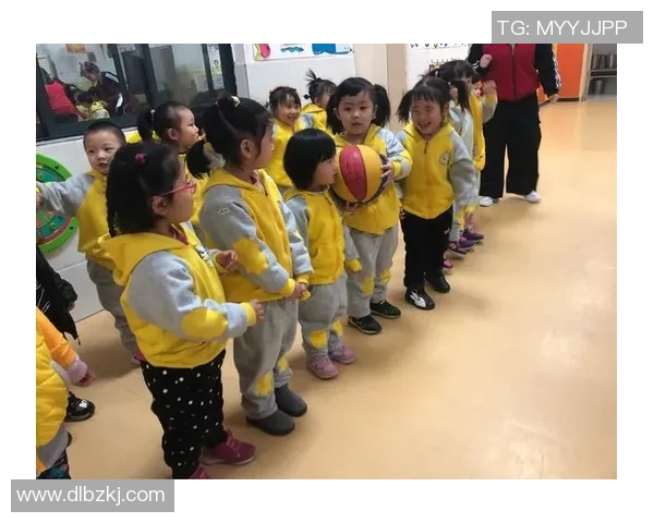 对话王芳:回顾她的篮球生涯与成长历程的精彩瞬间 对话王芳:回顾她的篮球生涯与成长历程的精彩瞬间